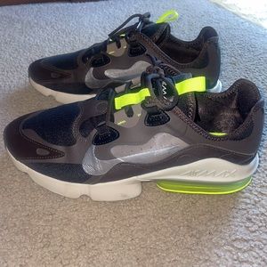 Men’s air max infinity 2 shoes
